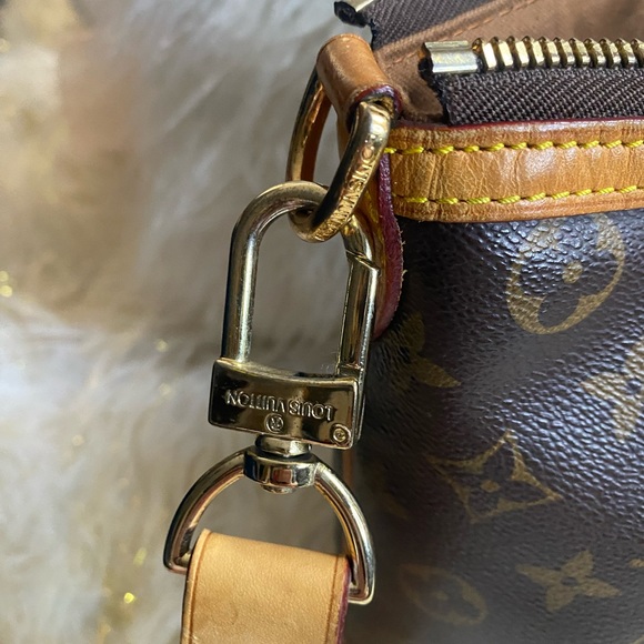 Vintage Louis Vuitton shoulder bag - Picture 6 of 8